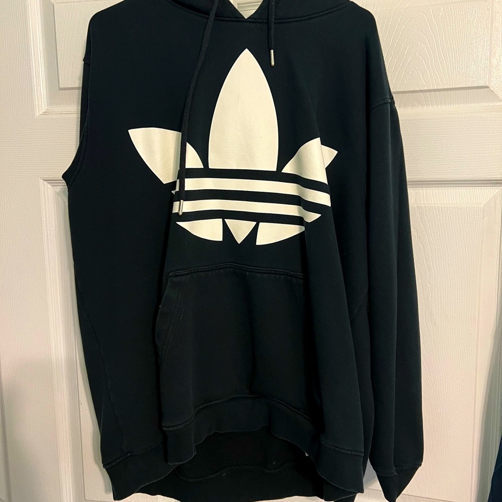 Mens Adidas hoodie. Great condition.